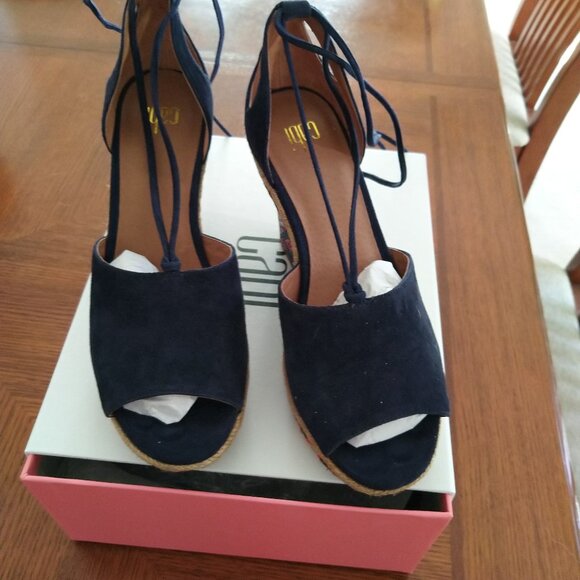 CAbi sandals - Picture 3 of 4